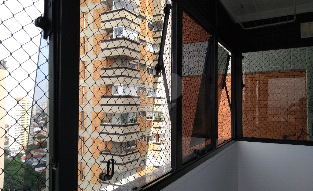 Lindíssimo apartamento um por andar na melhor localização da Água Fria