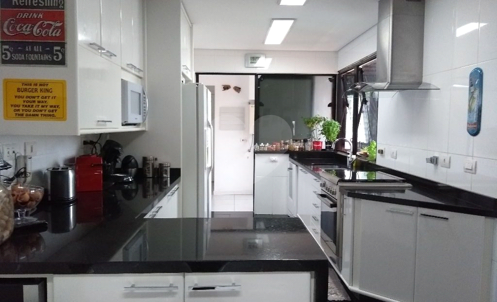Lindíssimo apartamento um por andar na melhor localização da Água Fria