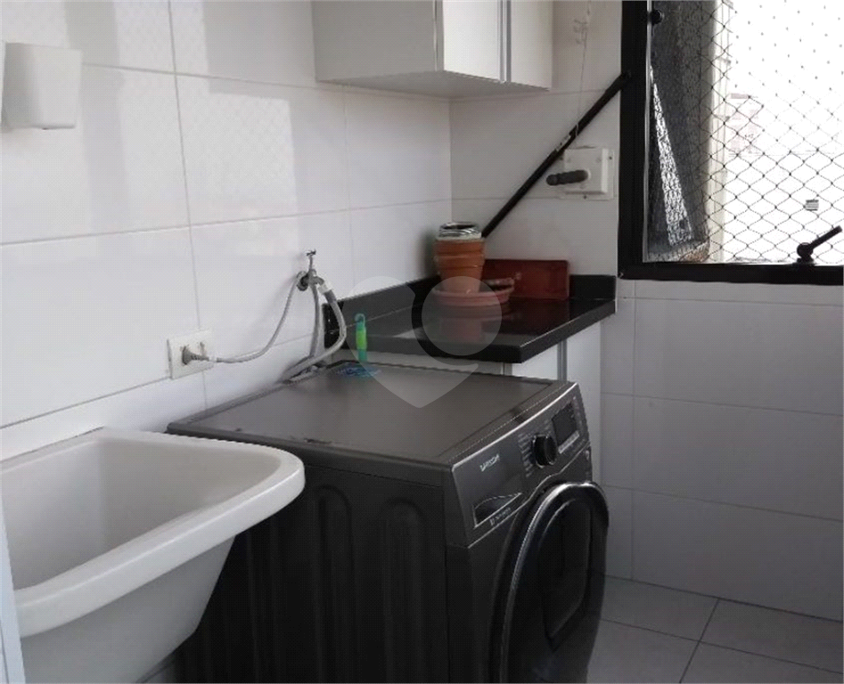 Lindíssimo apartamento um por andar na melhor localização da Água Fria
