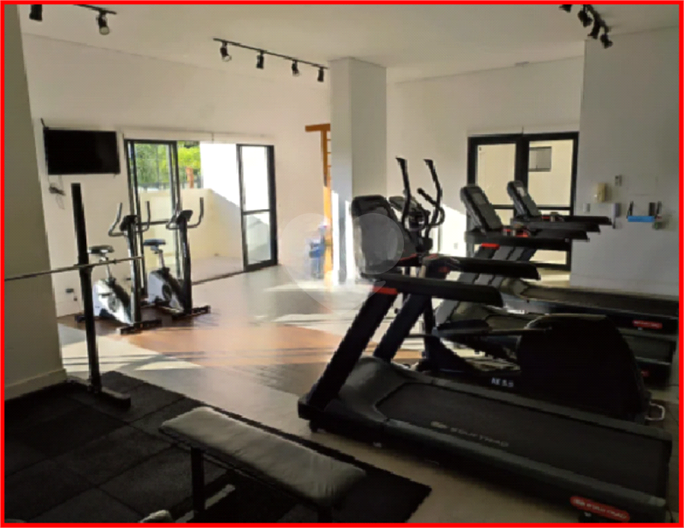 APARTAMENTO em SANTANA