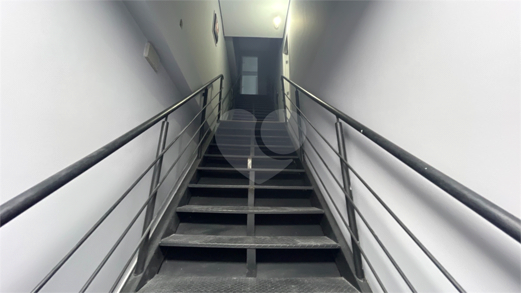 IMÓVEL PARA LOCAÇÃO | 320m² | SALAS AMPLAS + GARAGEM | REGIÃO ESTRATÉGICA