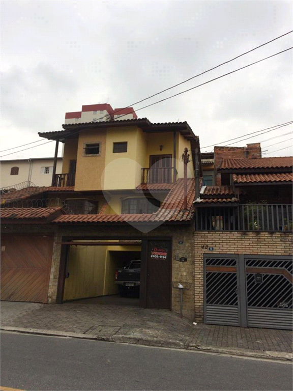 SOBRADO em JARDIM SANTA CECÍLIA