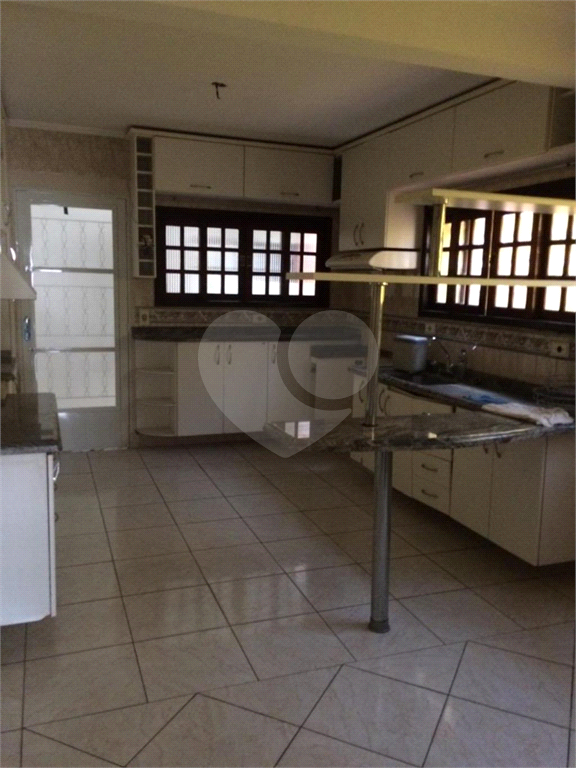 SOBRADO em JARDIM SANTA CECÍLIA
