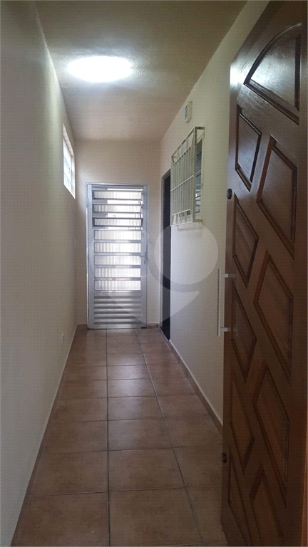 Casa térrea no Jardim Lallo - 3 dorm sendo 1 suíte, 2 vagas - Documentação ok