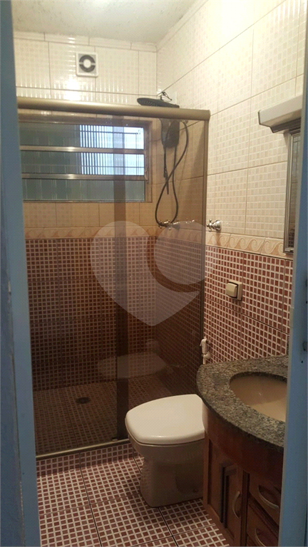 Casa térrea no Jardim Lallo - 3 dorm sendo 1 suíte, 2 vagas - Documentação ok