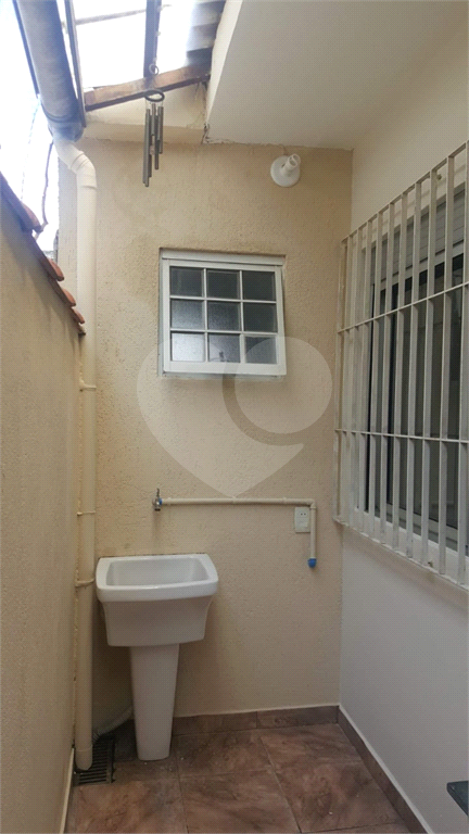 Casa térrea no Jardim Lallo - 3 dorm sendo 1 suíte, 2 vagas - Documentação ok