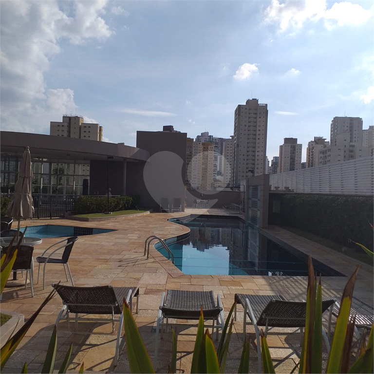APARTAMENTO em SANTANA