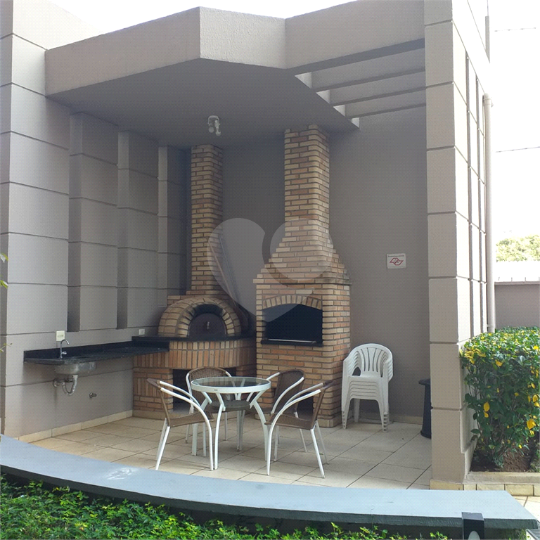 APARTAMENTO em SANTANA