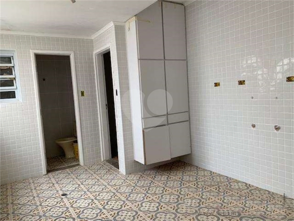Apartamento de alto padrão em Santana. 4 dormitórios sendo 2 suítes e closet. 286m²