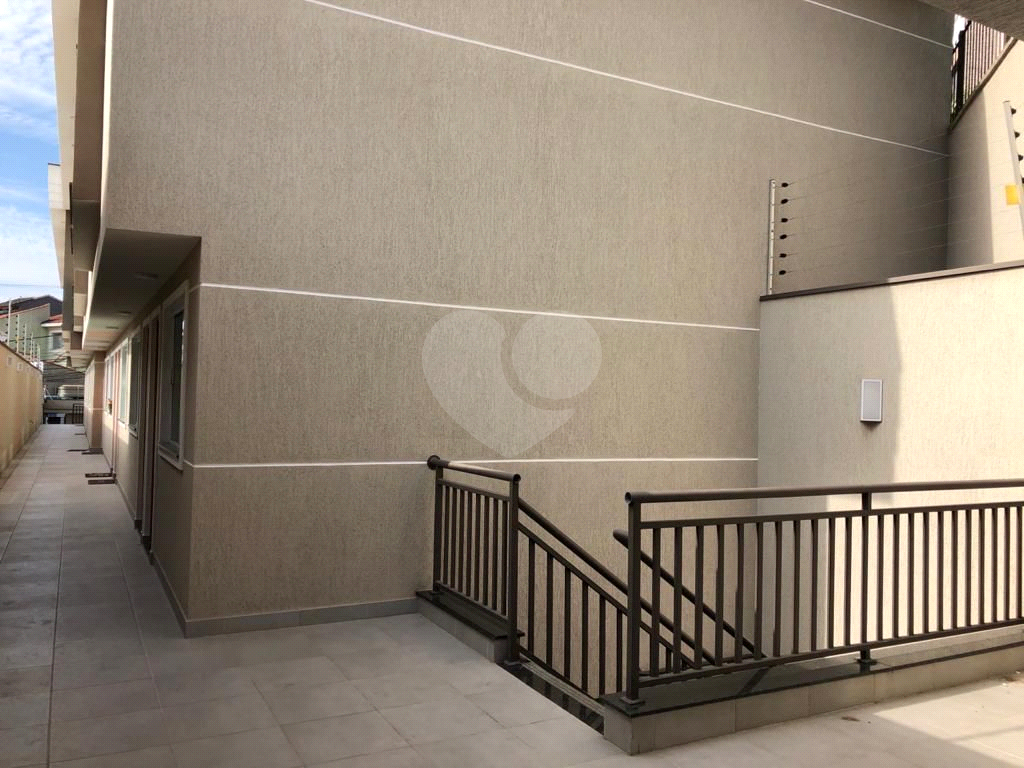 CASA DE CONDOMÍNIO 2 DORM, 2 SUÍTES 2 VAGAS-  NO BAIRRO DE SANTA TEREZINHA
