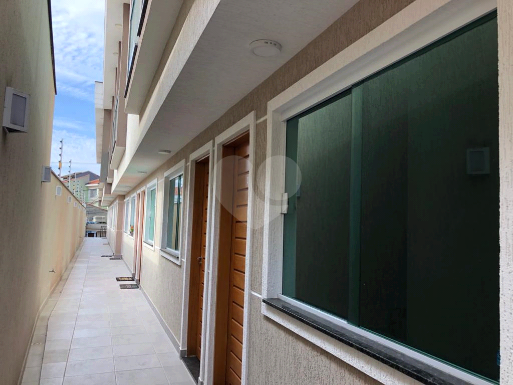 CASA DE CONDOMÍNIO 2 DORM, 2 SUÍTES 2 VAGAS-  NO BAIRRO DE SANTA TEREZINHA
