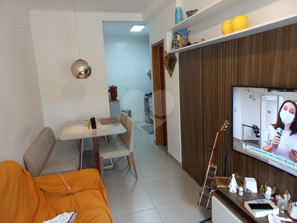 CASA DE CONDOMÍNIO 2 DORM, 2 SUÍTES 2 VAGAS-  NO BAIRRO DE SANTA TEREZINHA