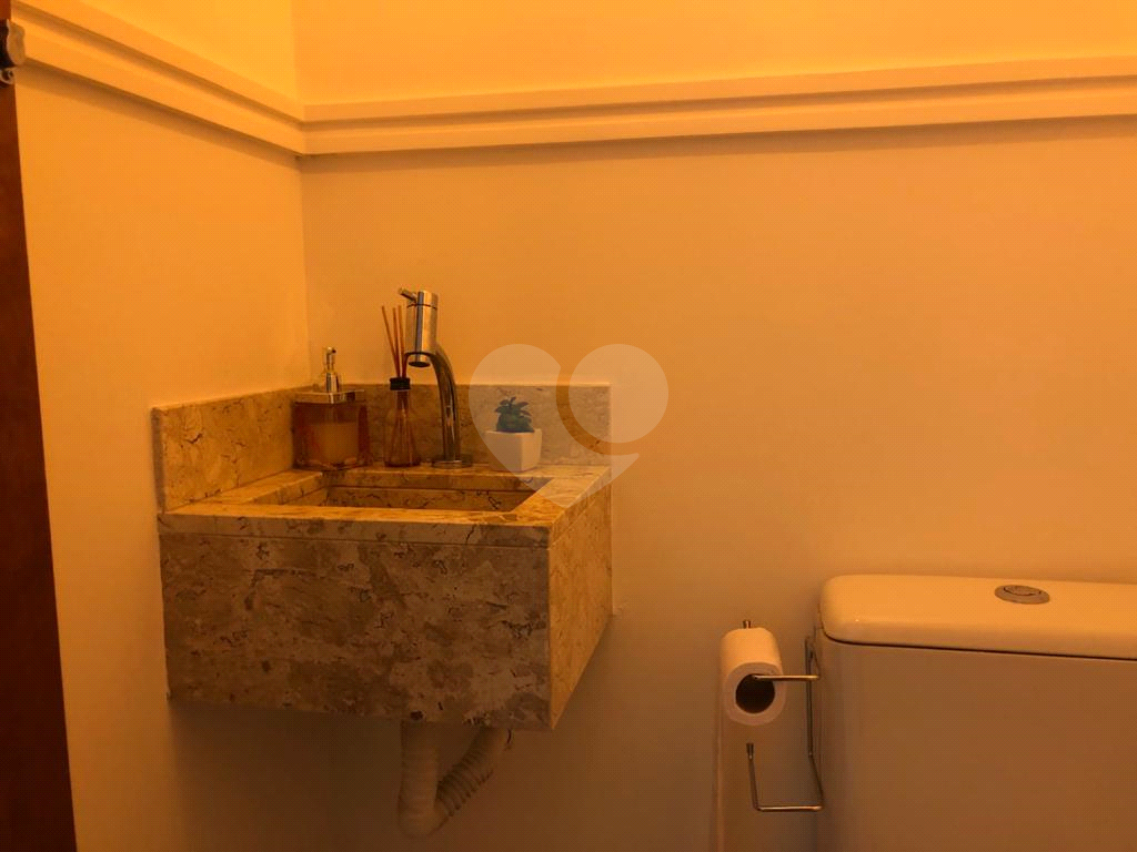 CASA DE CONDOMÍNIO 2 DORM, 2 SUÍTES 2 VAGAS-  NO BAIRRO DE SANTA TEREZINHA