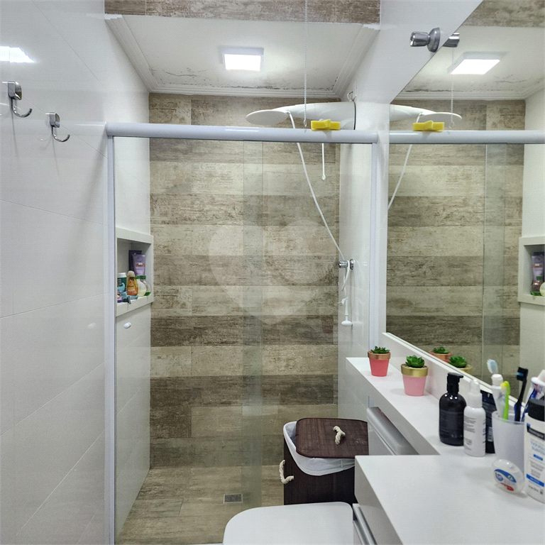 Sobrado na Vila Gustavo 2 dormitórios e 2 vagas paralelas