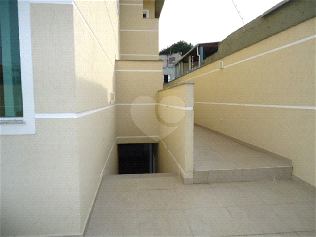 Vl.Maria Condomínio 2 Dor, Suíte, 2 Vgs, R$ 390 Mil