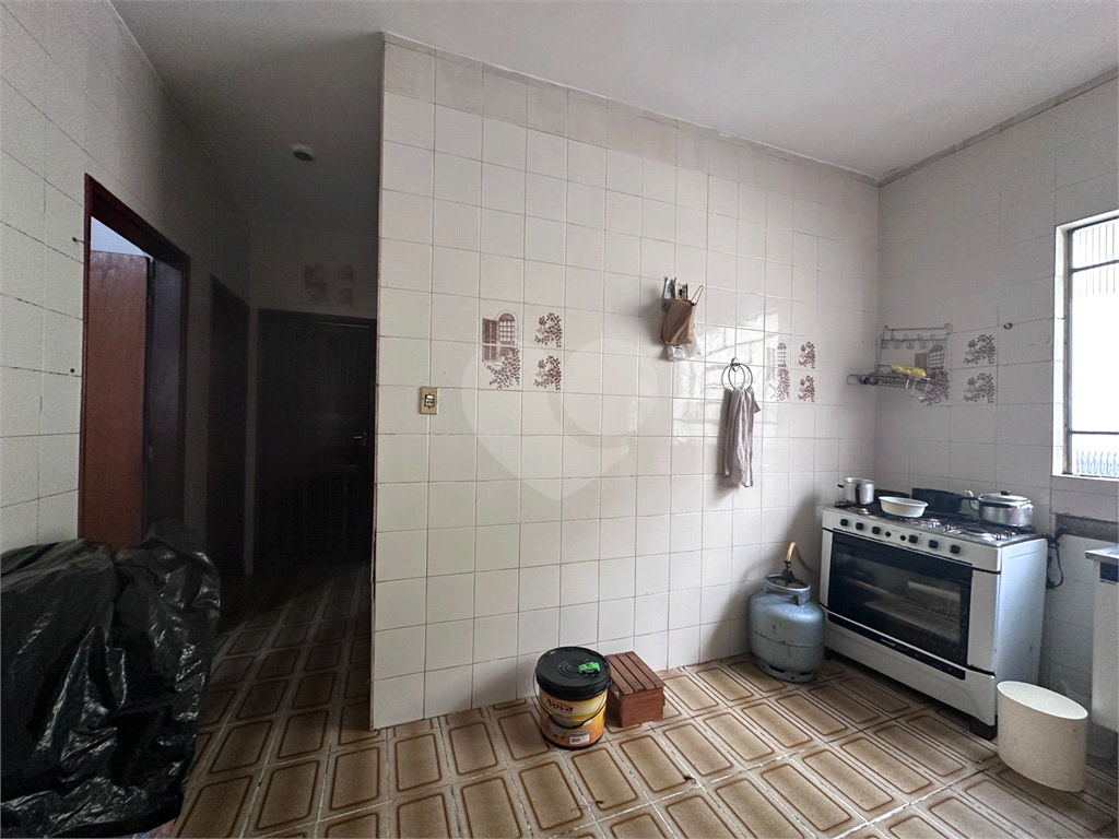 Casas térreas no bairro da Vila Medeiros. Terreno de 10 metros de frente por 23 metros