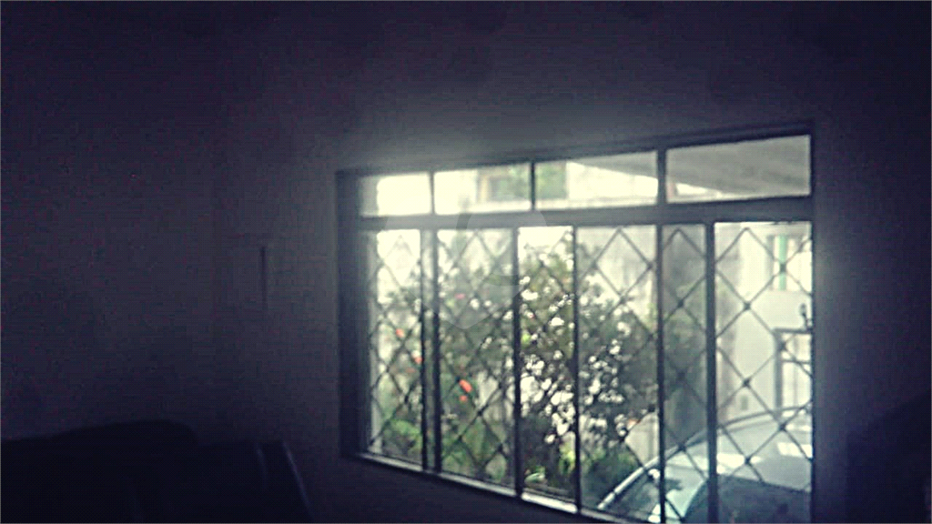 Casas térreas no bairro da Vila Medeiros. Terreno de 10 metros de frente por 23 metros