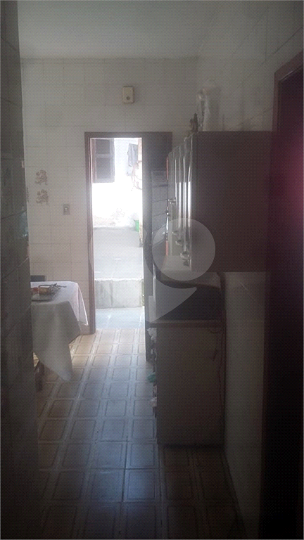 Casas térreas no bairro da Vila Medeiros. Terreno de 10 metros de frente por 23 metros
