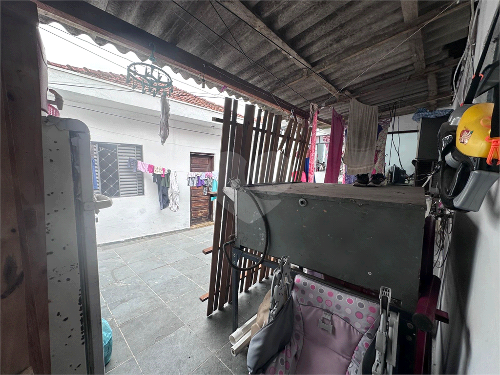 Casas térreas no bairro da Vila Medeiros. Terreno de 10 metros de frente por 23 metros