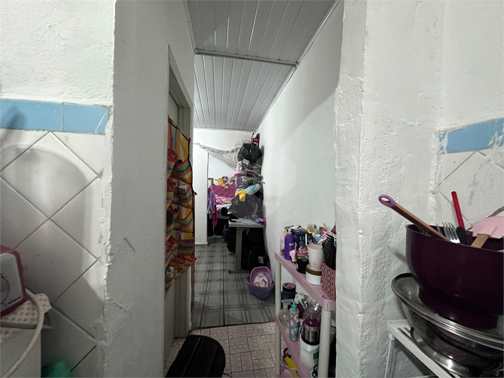 Casas térreas no bairro da Vila Medeiros. Terreno de 10 metros de frente por 23 metros
