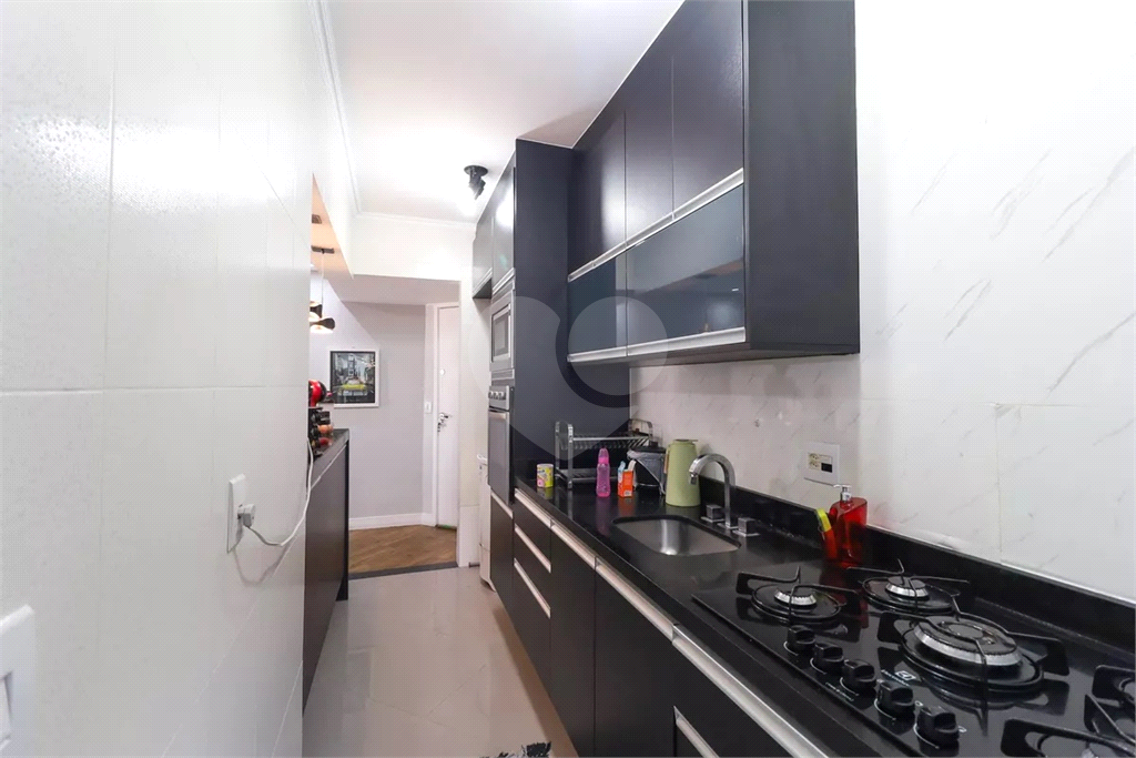 Apartamento à venda na Av. Gustavo Adolfo - 3 dormitórios - 1 suíte - 1 vaga