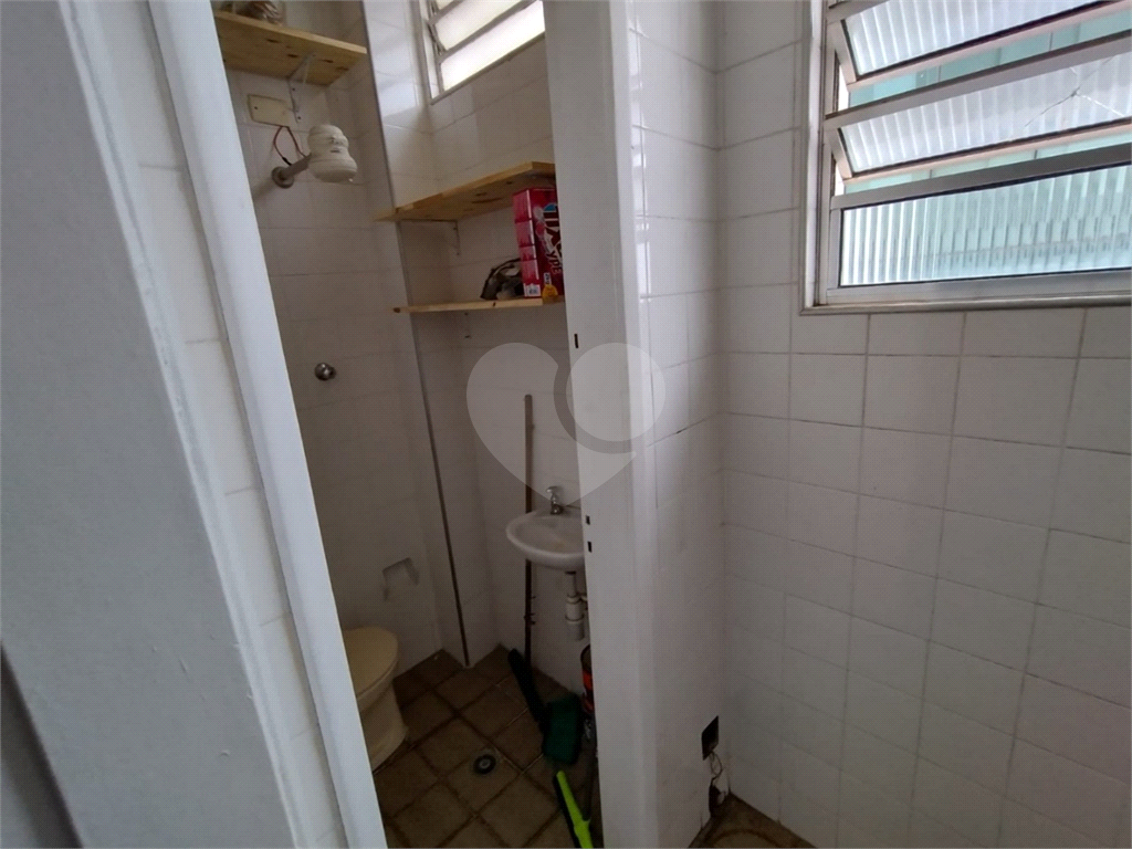 Apartamento Venda Pinheiros 2 dormitórios, 2 salas, 1 vaga, varanda, prédio com lazer