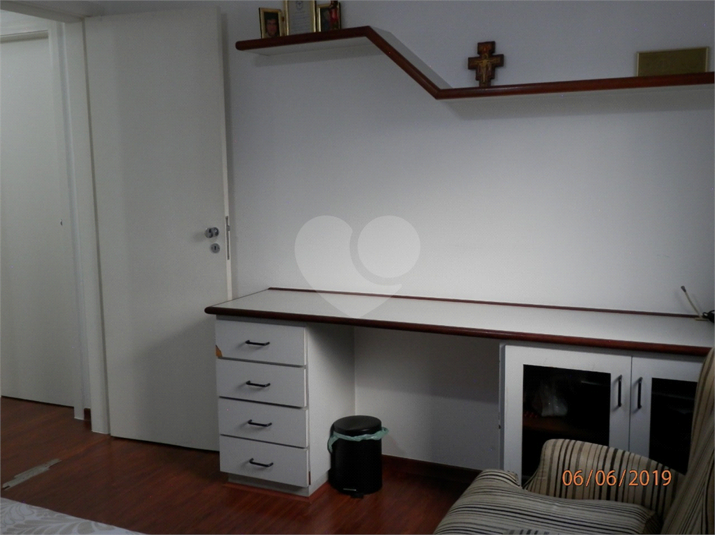 APARTAMENTO PRÓXIMO METRÔ SÃO JUDAS.