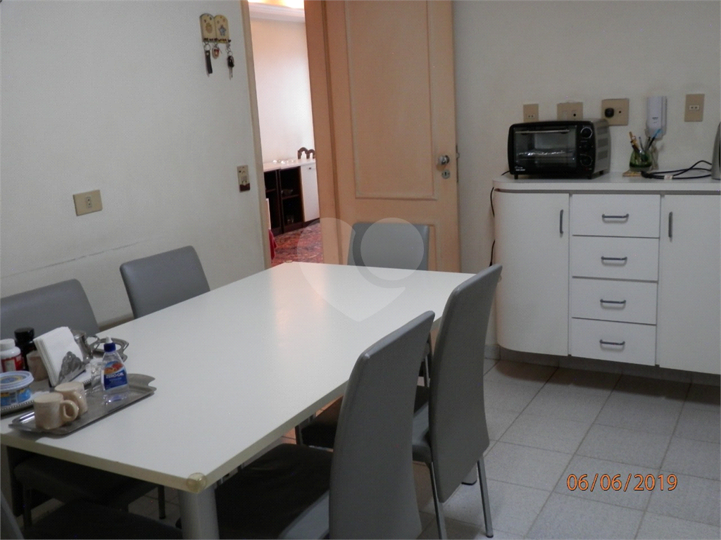 APARTAMENTO PRÓXIMO METRÔ SÃO JUDAS.
