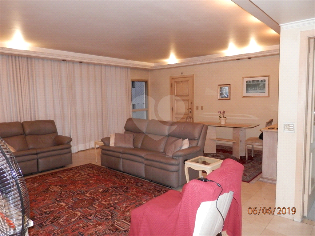 APARTAMENTO PRÓXIMO METRÔ SÃO JUDAS.