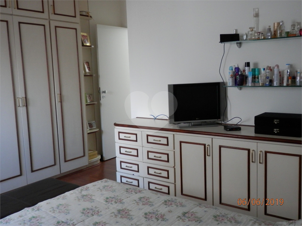 APARTAMENTO PRÓXIMO METRÔ SÃO JUDAS.