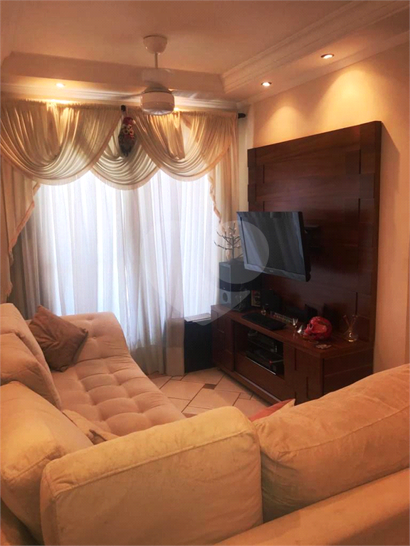 Apartamento em Santana com 2 dormitórios