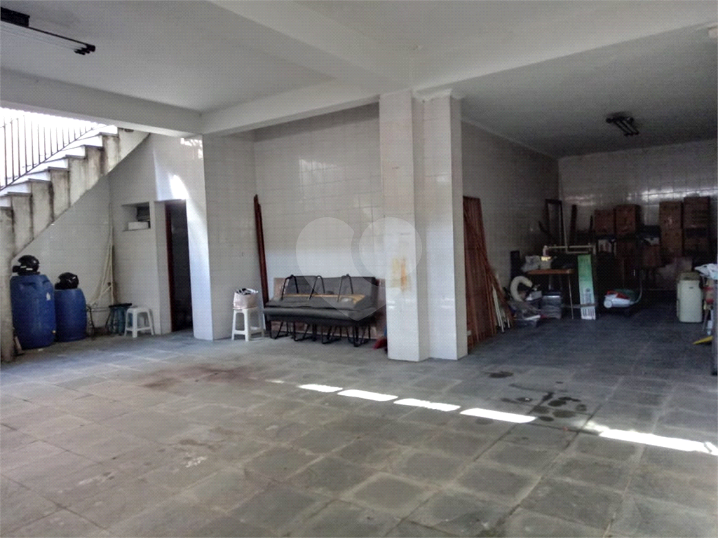 Casa Térrea Assobradada com Quintal