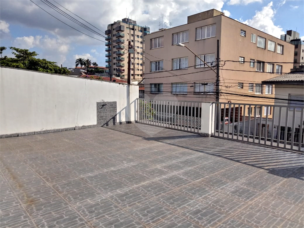 Casa Térrea Assobradada com Quintal