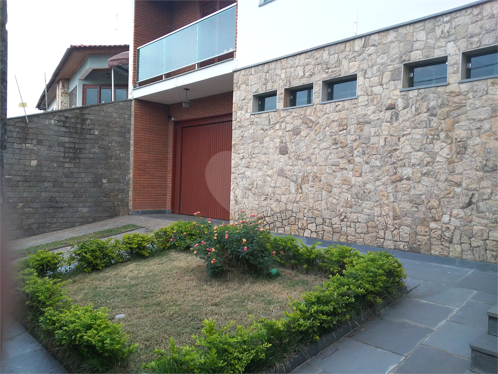Sobrado no Jardim Guapira.