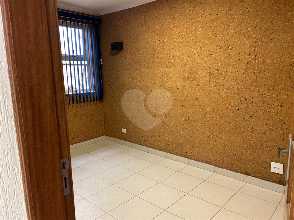 Sobrado à venda com 5 quartos, 220m² - Foto 39