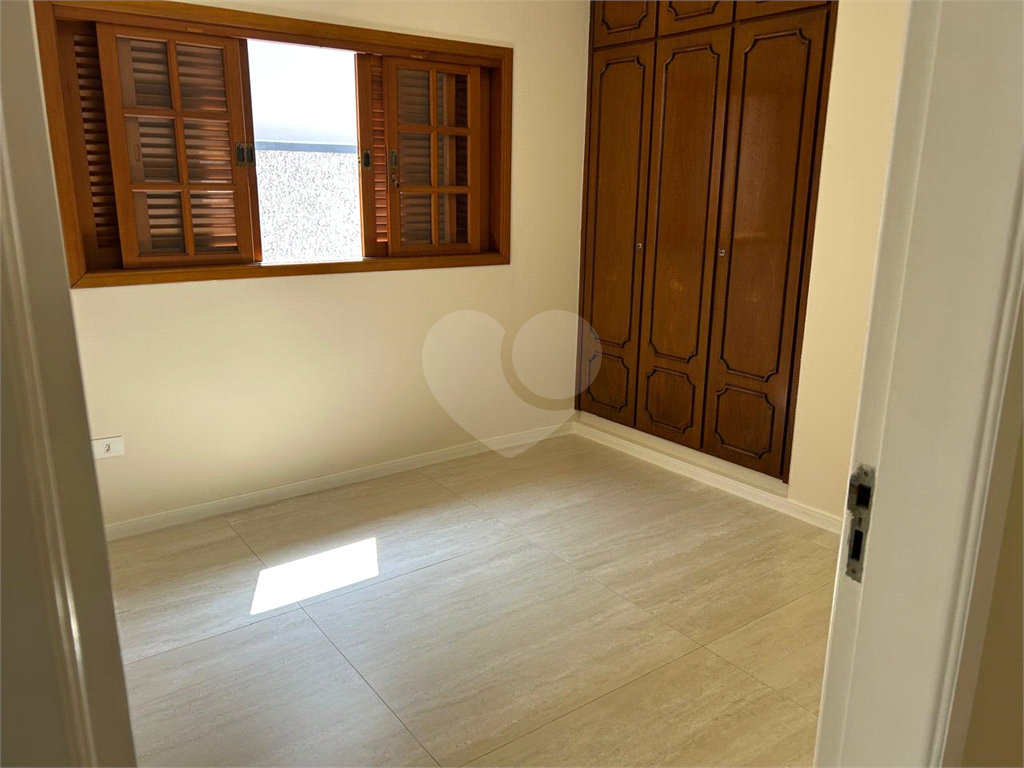 Sobrado à venda com 5 quartos, 220m² - Foto 19