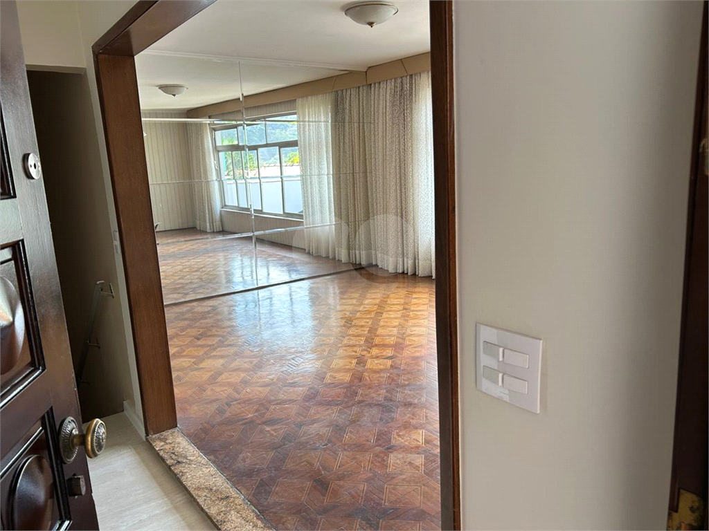 Sobrado à venda com 5 quartos, 220m² - Foto 9