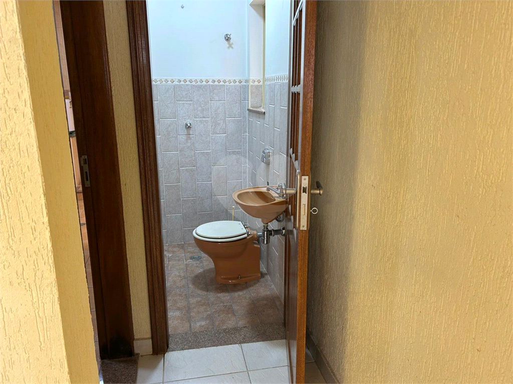 Sobrado à venda com 5 quartos, 220m² - Foto 41