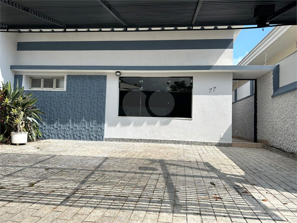 Sobrado à venda com 5 quartos, 220m² - Foto 3