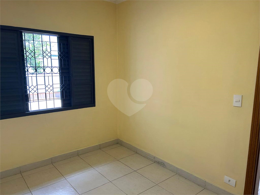 Sobrado à venda com 5 quartos, 220m² - Foto 37