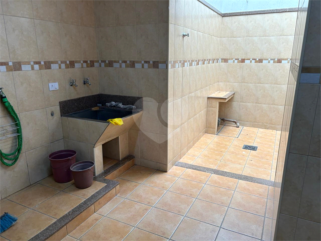 Sobrado à venda com 5 quartos, 220m² - Foto 45