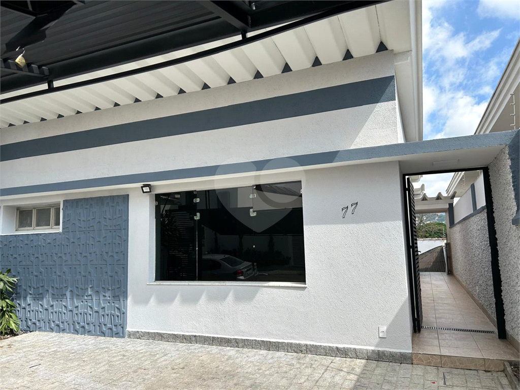 Sobrado à venda com 5 quartos, 220m² - Foto 2