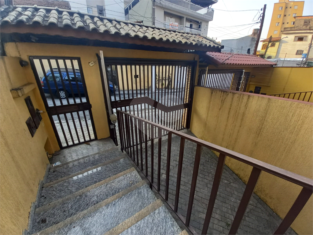 Sobrado 3 quartos 1 suíte 3 vagas no bairro de Vila Mazzei