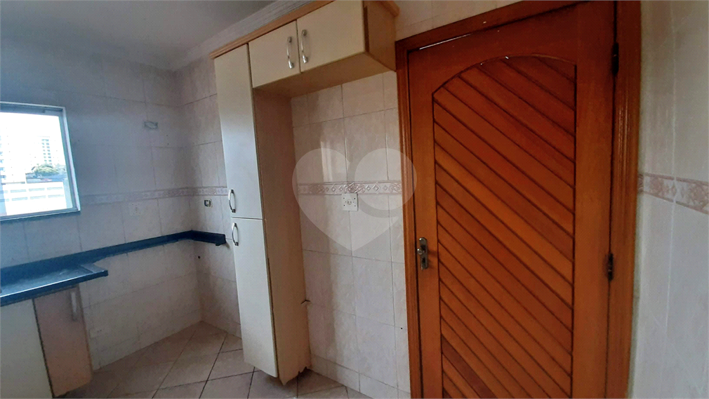 Sobrado 3 quartos 1 suíte 3 vagas no bairro de Vila Mazzei