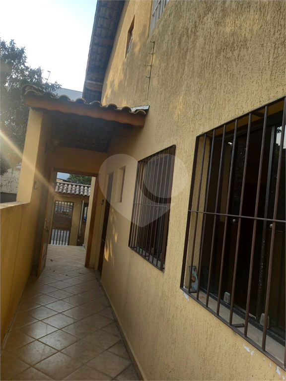Sobrado 3 quartos 1 suíte 3 vagas no bairro de Vila Mazzei