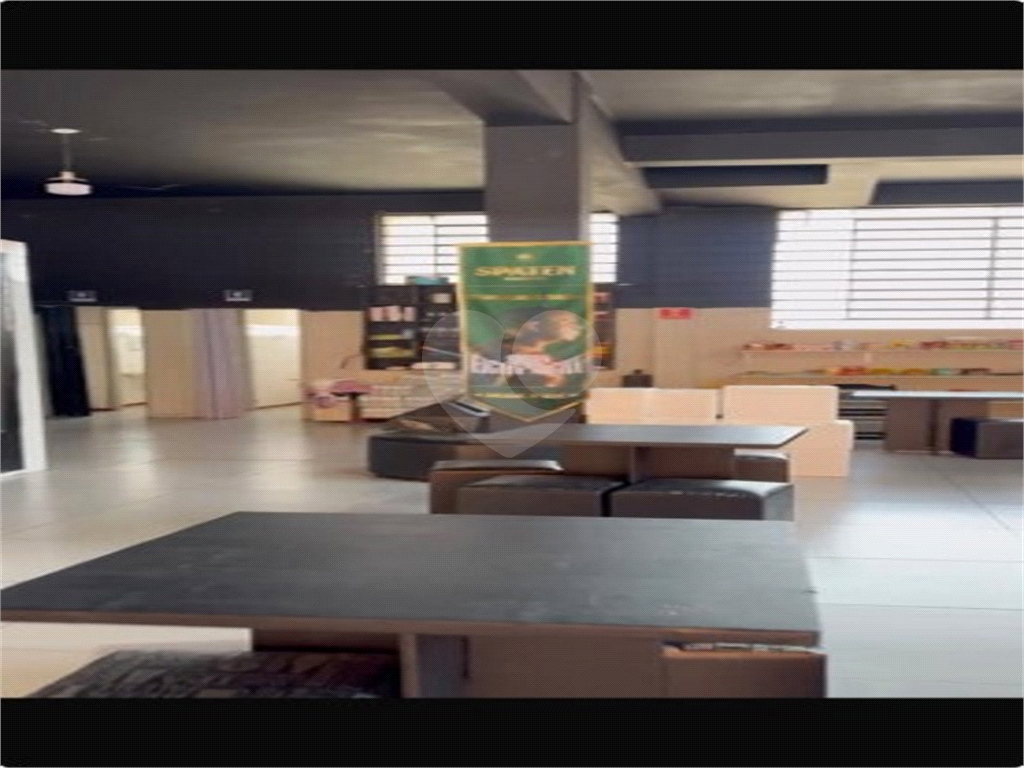 Excelente Sobrado contendo 05 Pavimentos, sendo 03 Pavimentos ótimo para atividade comercial,