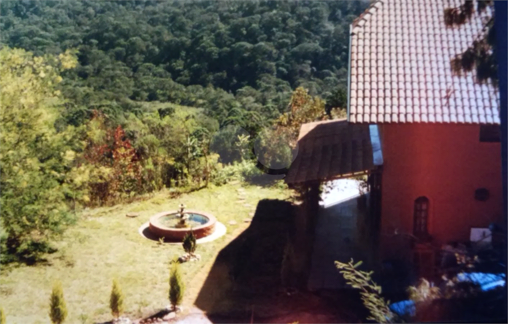 Vende Sítio/Reg. Campos do Jordão - 270.000 metros quadrados