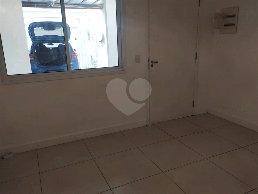 SOBRADO 2 SUÍTES SANTANA