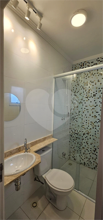 Sobrado Moderno com 2 Quartos(Suítes),1 deles com Deck e Ofurô, Sala 2 ambientes, 2 Vagas-Santana-Sp