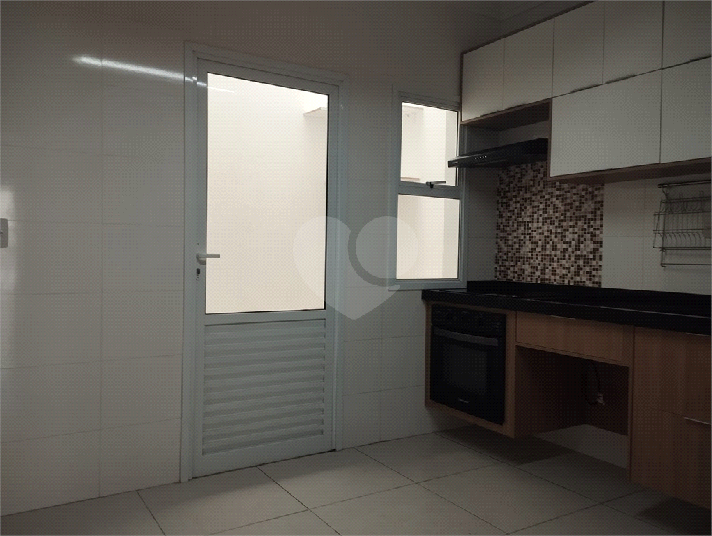 SOBRADO 2 SUÍTES SANTANA